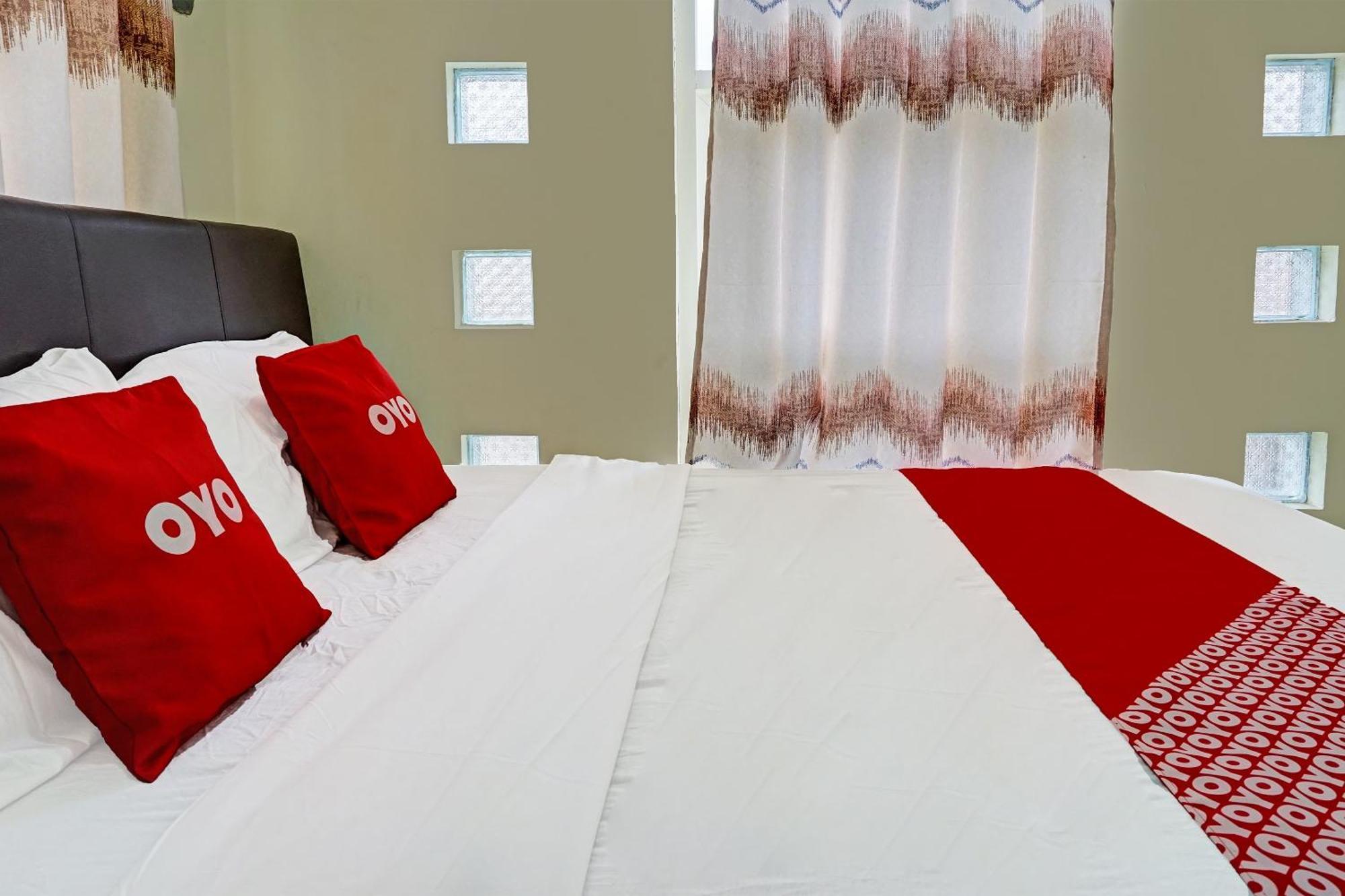 Oyo 91707 Jannah Homestay Syariah Dau Ngoại thất bức ảnh