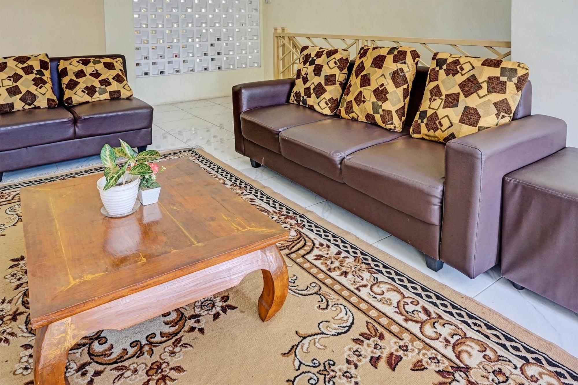Oyo 91707 Jannah Homestay Syariah Dau Ngoại thất bức ảnh