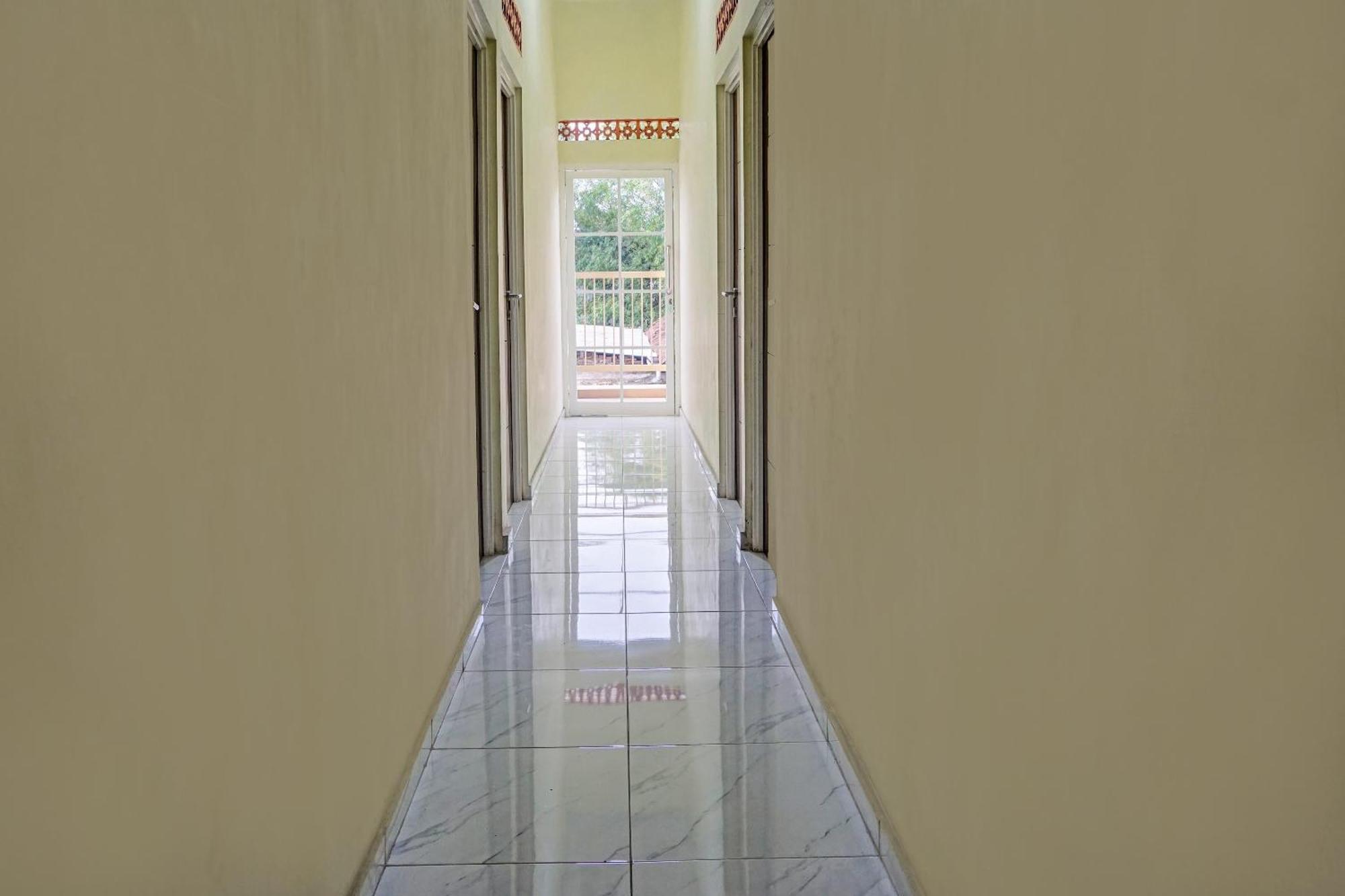 Oyo 91707 Jannah Homestay Syariah Dau Ngoại thất bức ảnh