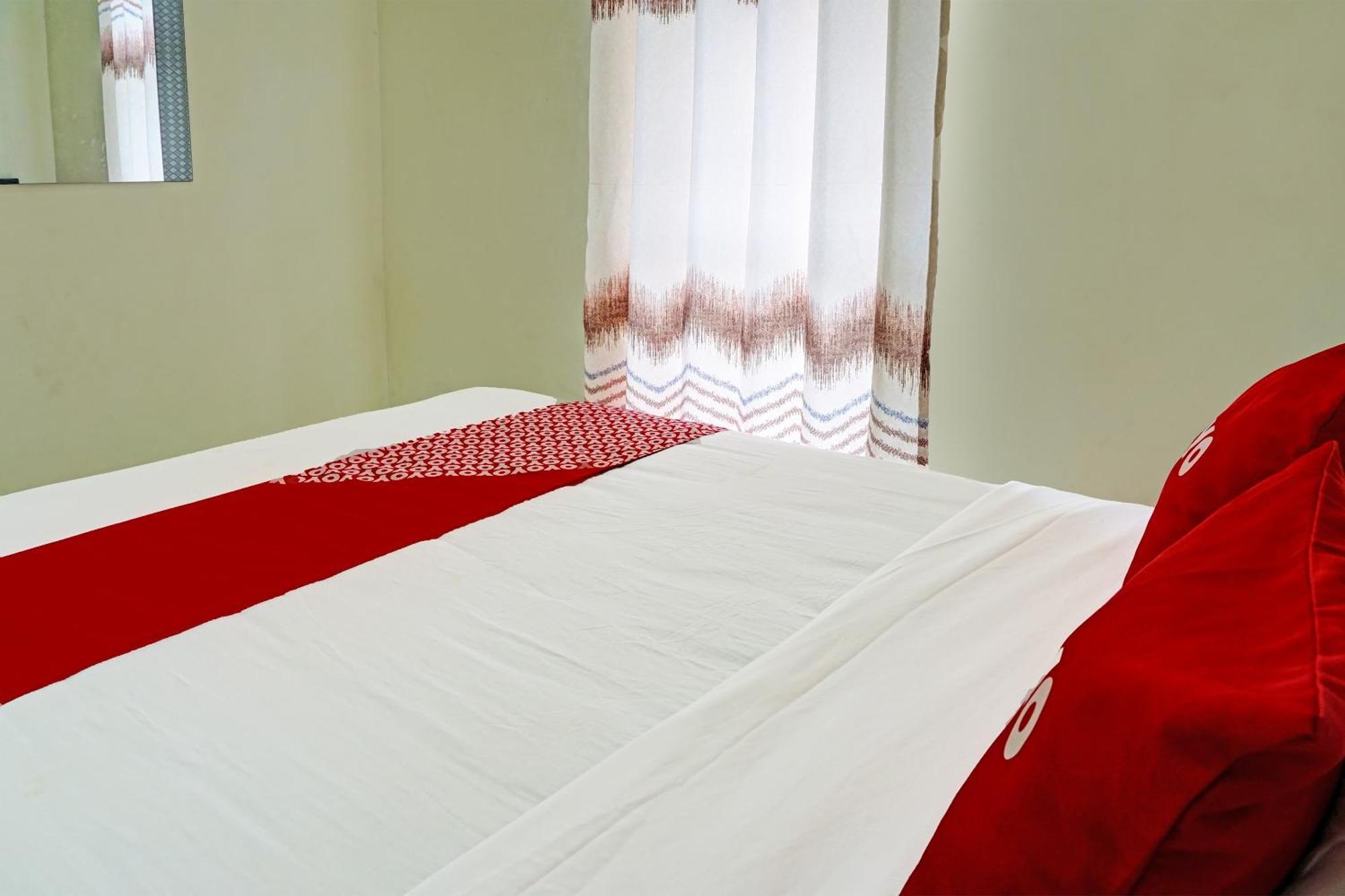 Oyo 91707 Jannah Homestay Syariah Dau Ngoại thất bức ảnh