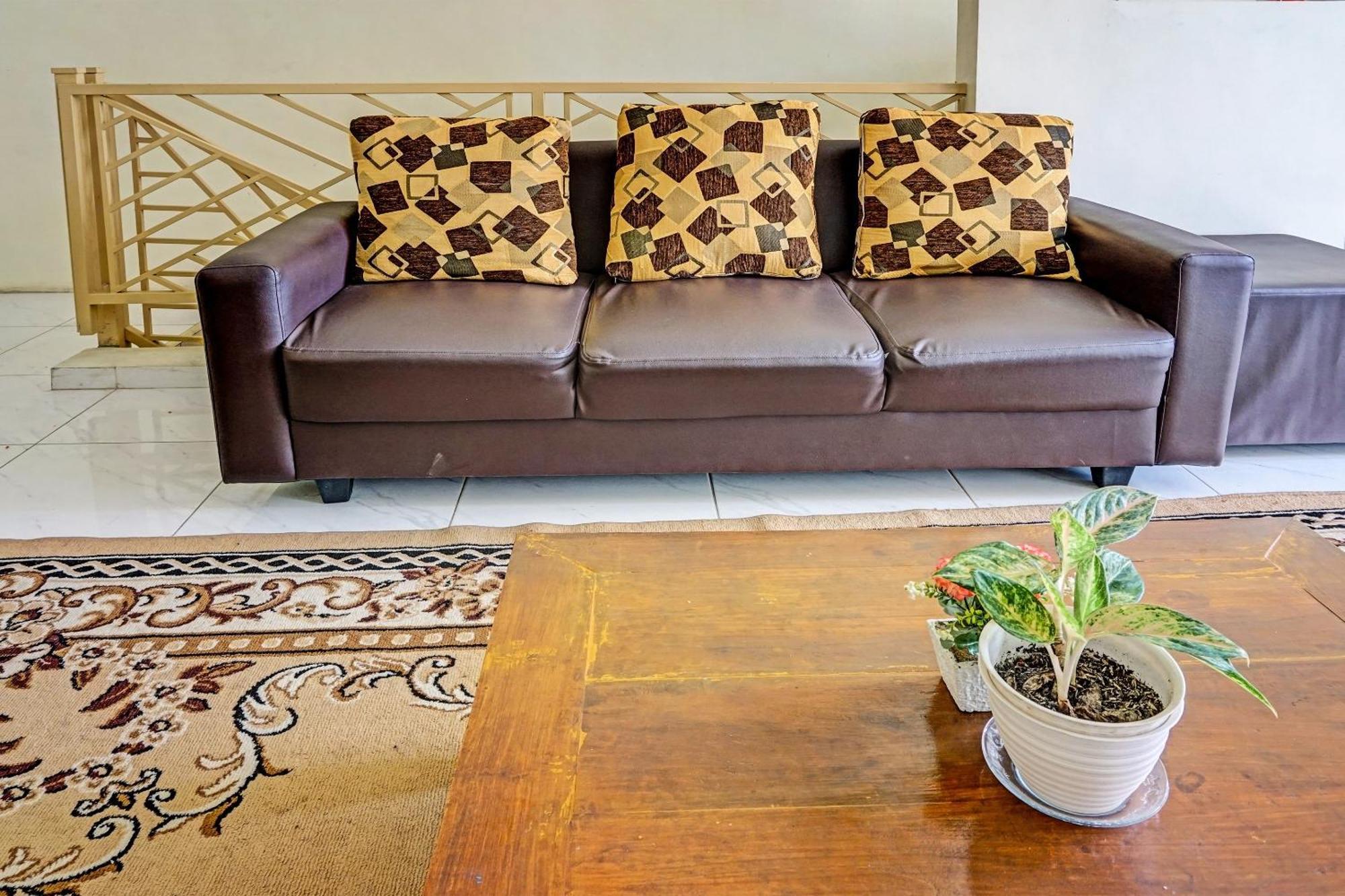 Oyo 91707 Jannah Homestay Syariah Dau Ngoại thất bức ảnh
