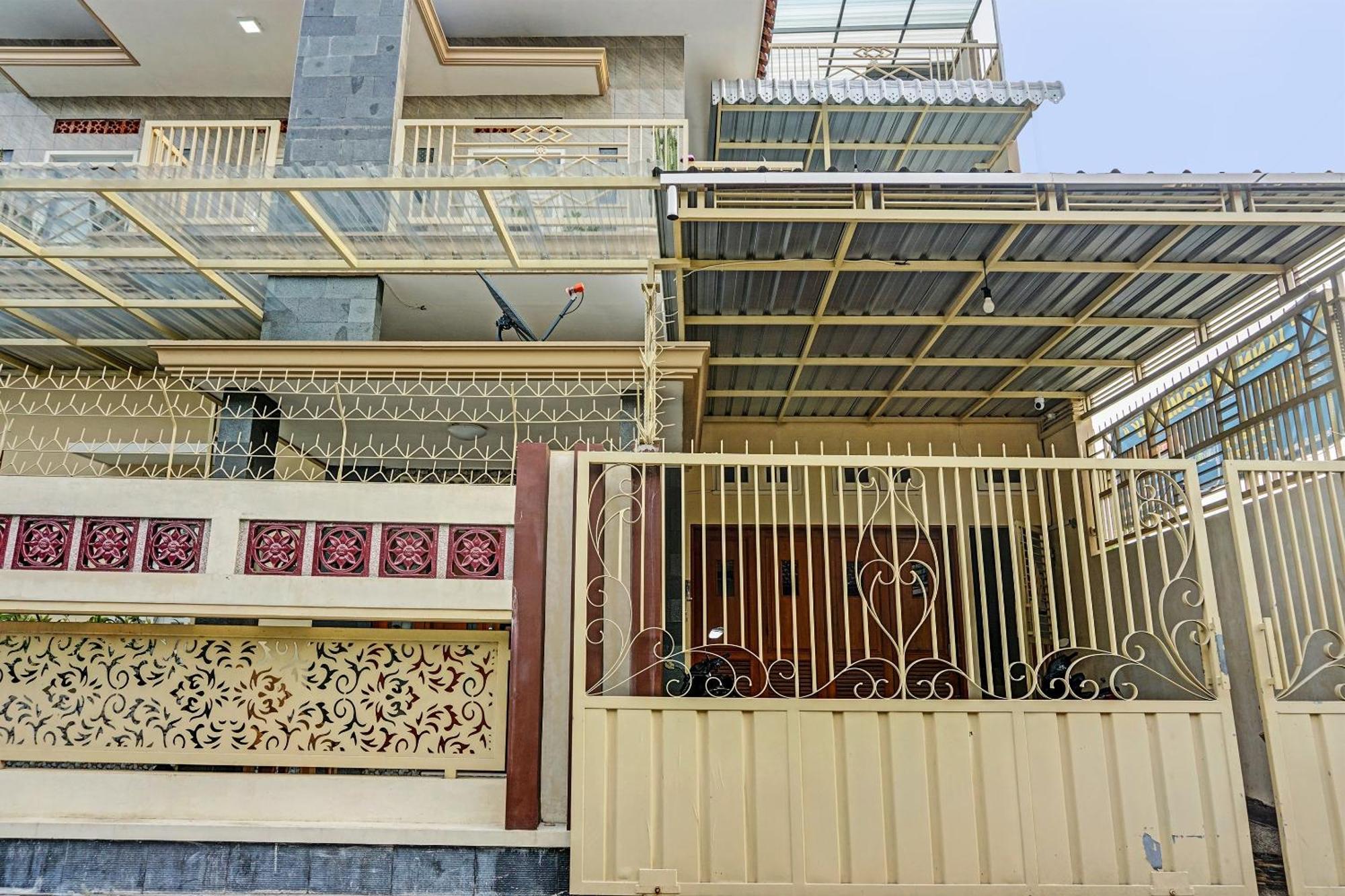 Oyo 91707 Jannah Homestay Syariah Dau Ngoại thất bức ảnh